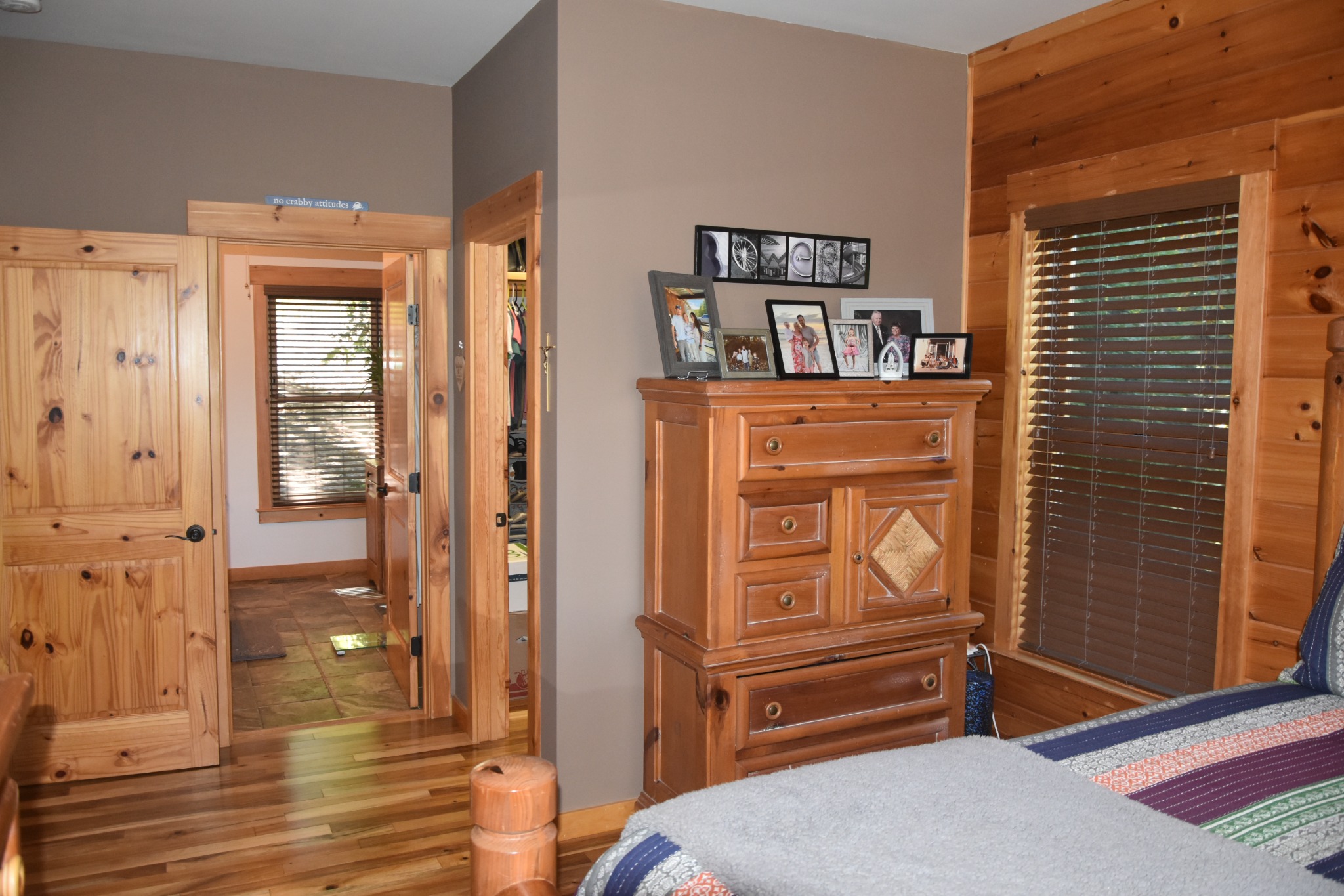 Primary bedroom (alternate view)